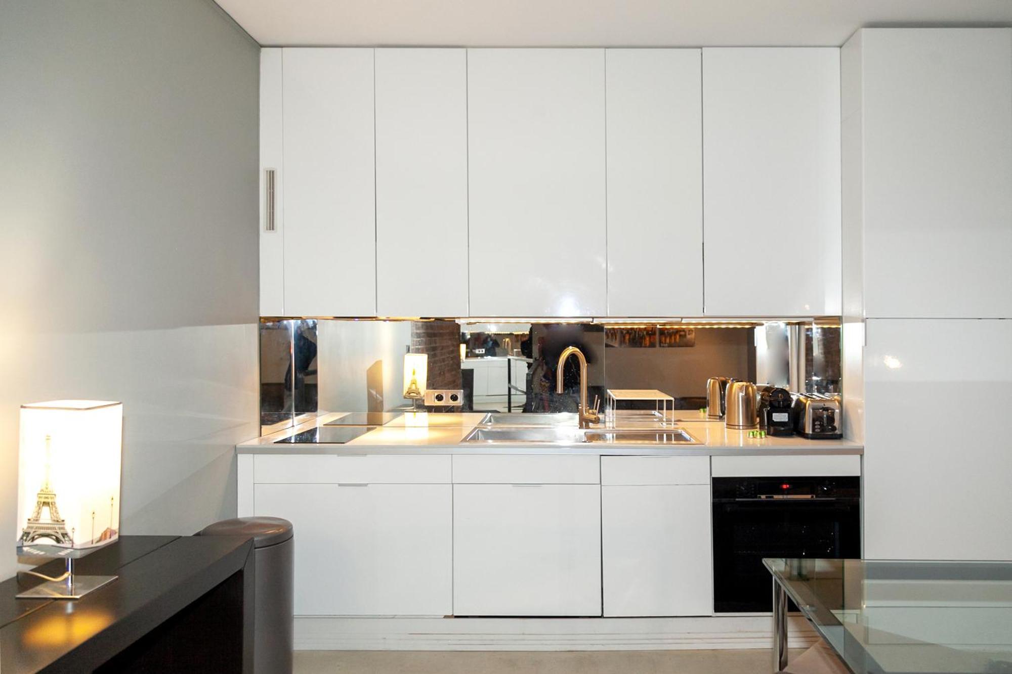 Loft Atypique Avec Terrasse, Calme Et Cosy Apartman Párizs Kültér fotó