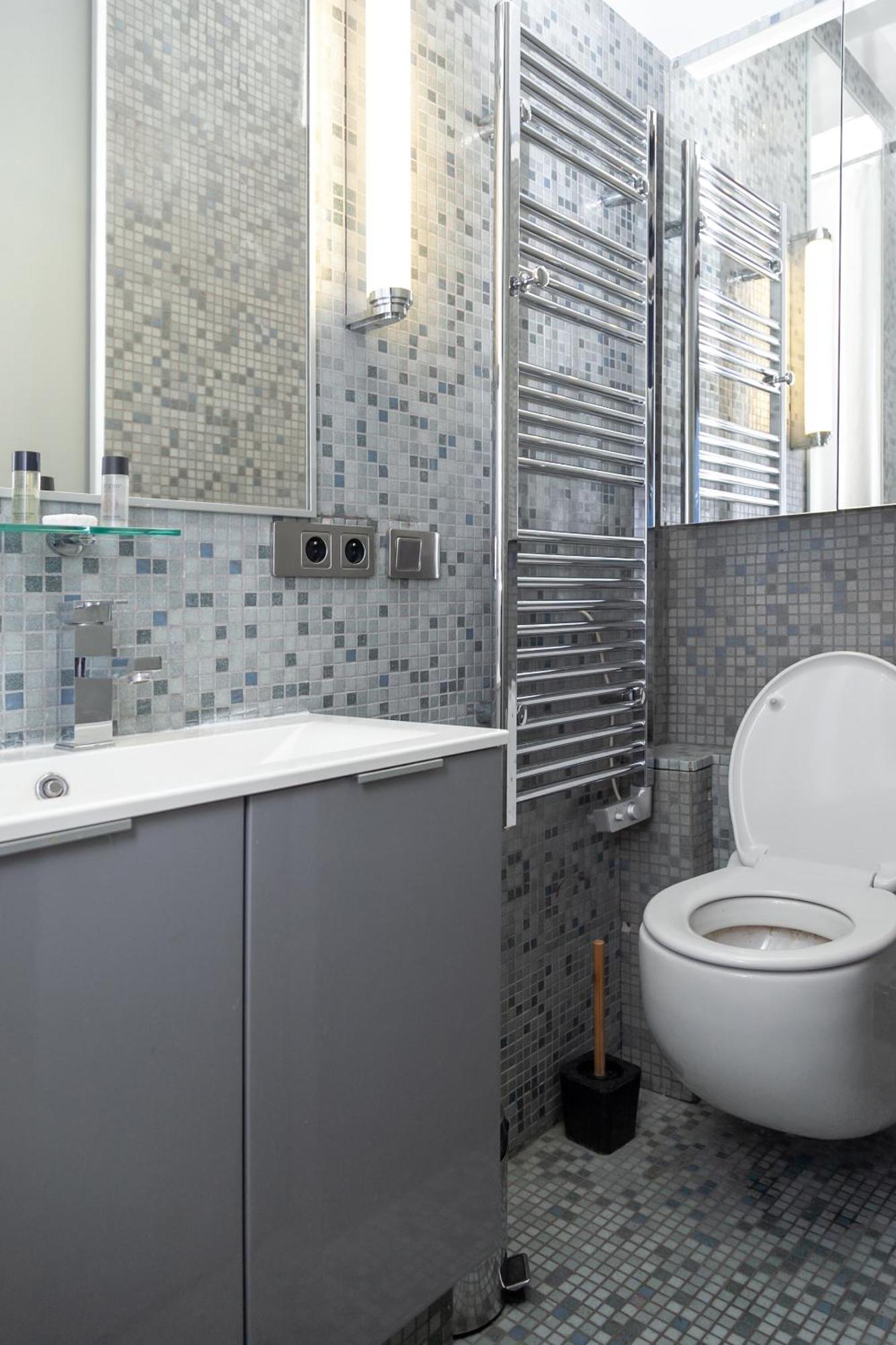 Loft Atypique Avec Terrasse, Calme Et Cosy Apartman Párizs Kültér fotó